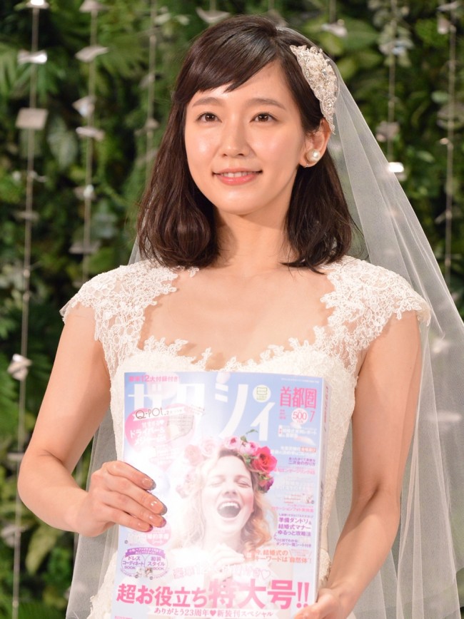 吉岡里帆 ゼクシィ Cmガールに決定 15年経て 夢叶う に感極まる 16年5月日 エンタメ ニュース クランクイン 吉岡里帆 ゼクシィ Cmガールに決定 15年経て 夢叶う に感極まる 16年5月日 エンタメ ニュース クランクイン