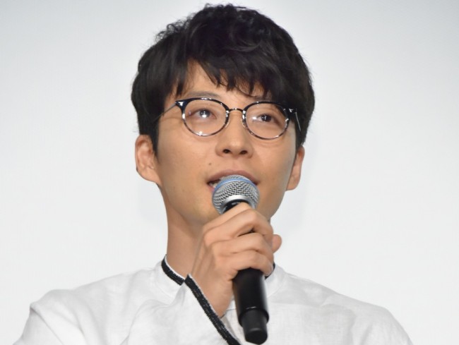 星野源 夜は短し歩けよ乙女 青髭メイクに興味 理由は 髭生えないタイプなので 17年4月8日 ゲーム アニメ ニュース クランクイン