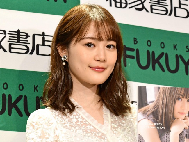 生田絵梨花 セカンド写真集に大満足 22億点です 19年1月21日 エンタメ ニュース クランクイン