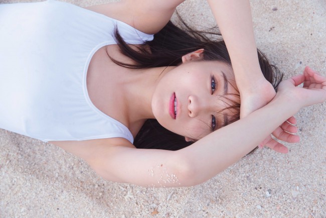 寝ころぶ