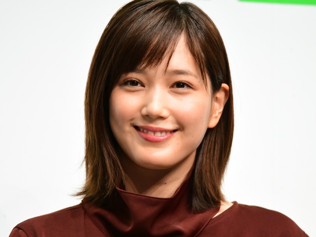 本田翼 翼の生えた 天使 姿に反響 唐突な真顔にもツッコミ集まる 年11月10日 エンタメ ニュース クランクイン