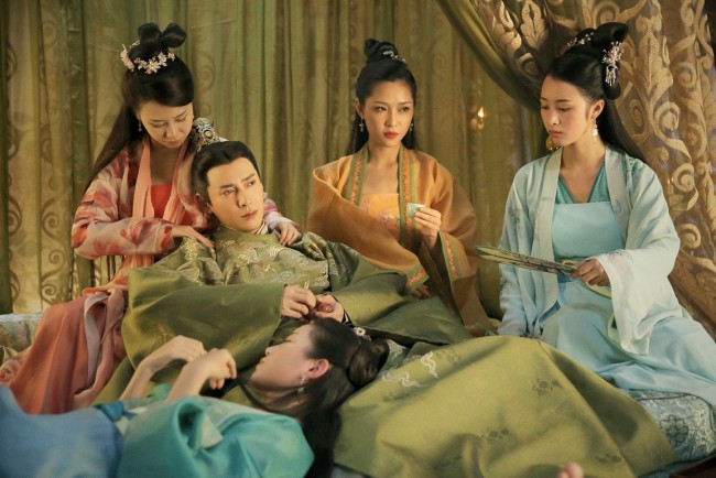 花様衛士 アレン レンの意外な過去とは 中国イケメンスター の魅力に迫る