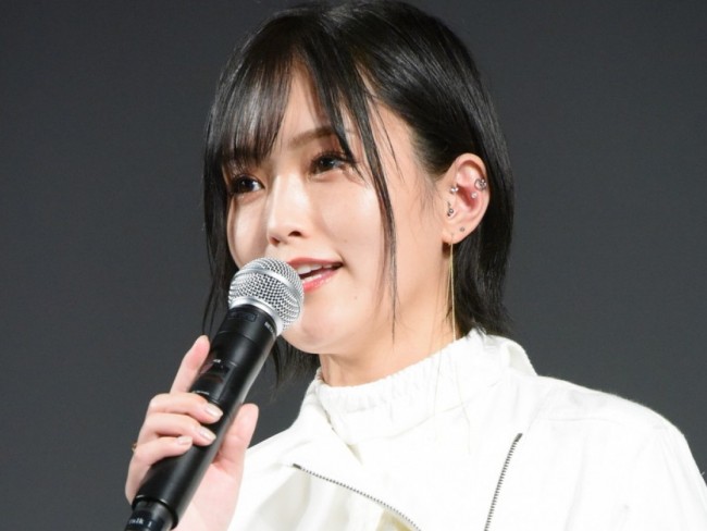 山本彩 イメチェン 鮮やかなインナーカラーに絶賛の声 めっちゃかっこいい 21年5月日 エンタメ ニュース クランクイン