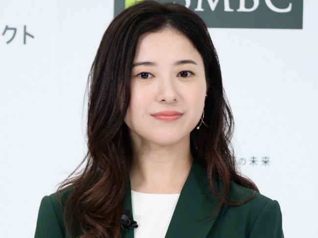 最愛 梨央 吉高由里子 恩師 こずえ 峯村リエと2ショット 所長かっこいい の声 21年12月13日 エンタメ ニュース クランクイン